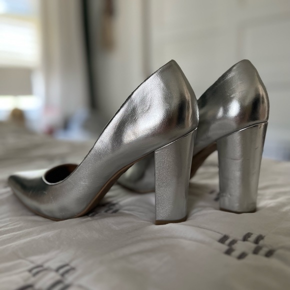 Metallic Heels - Picture 3 of 5